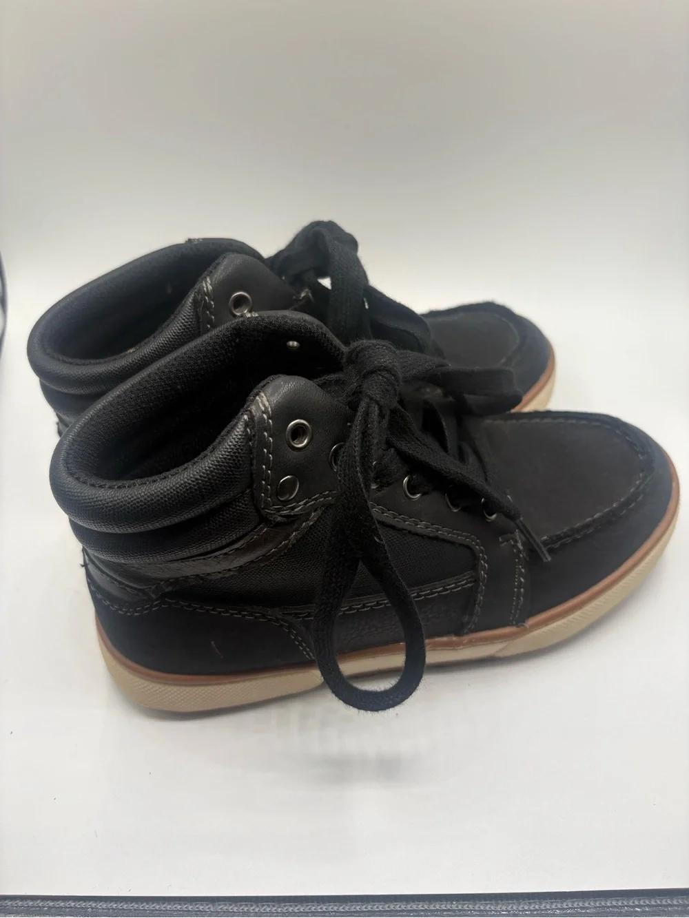 Sonoma Black and Tan Chukka Boots